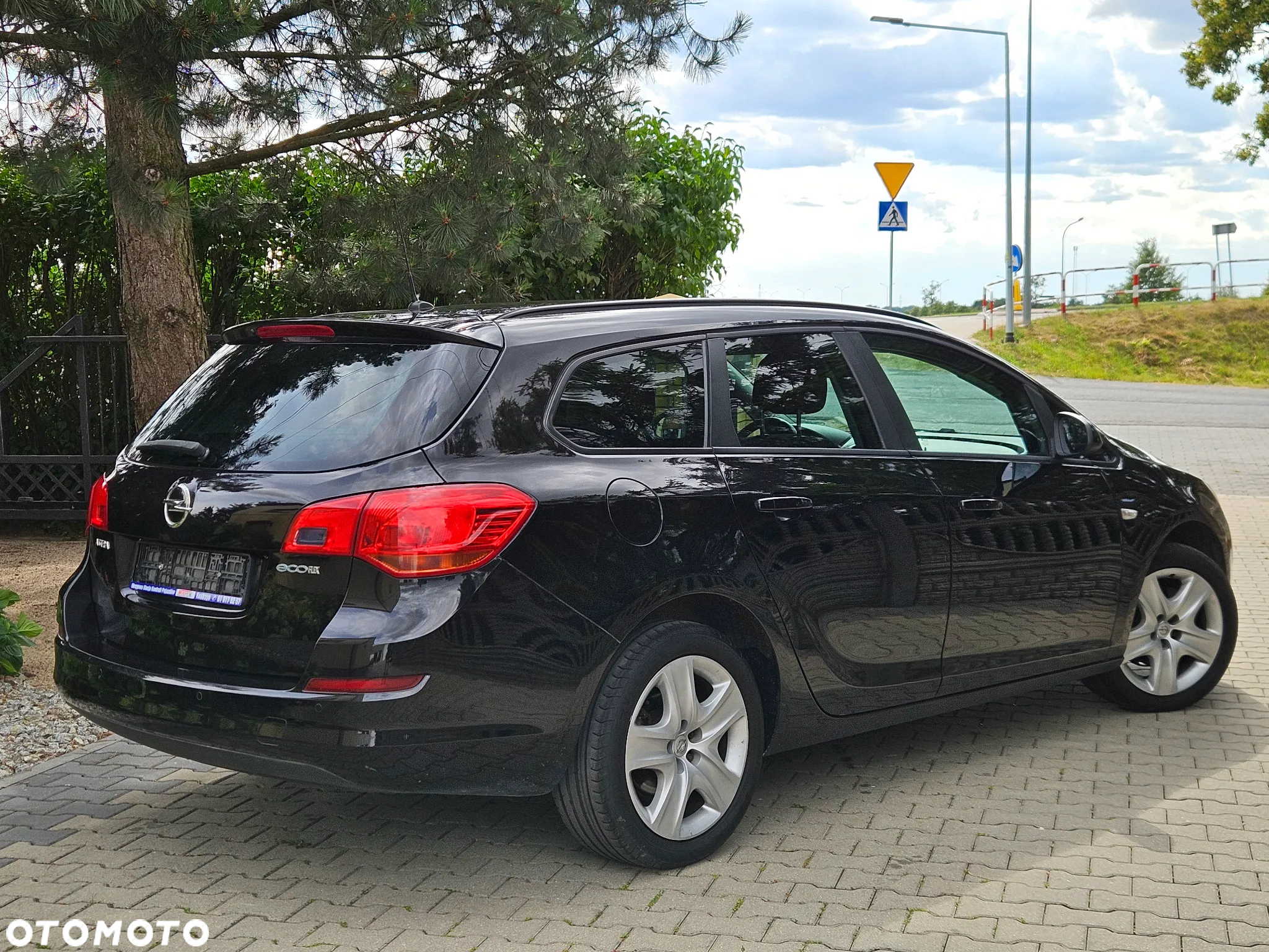 Opel Astra 1.4 EcoFLEX Innovation - 5