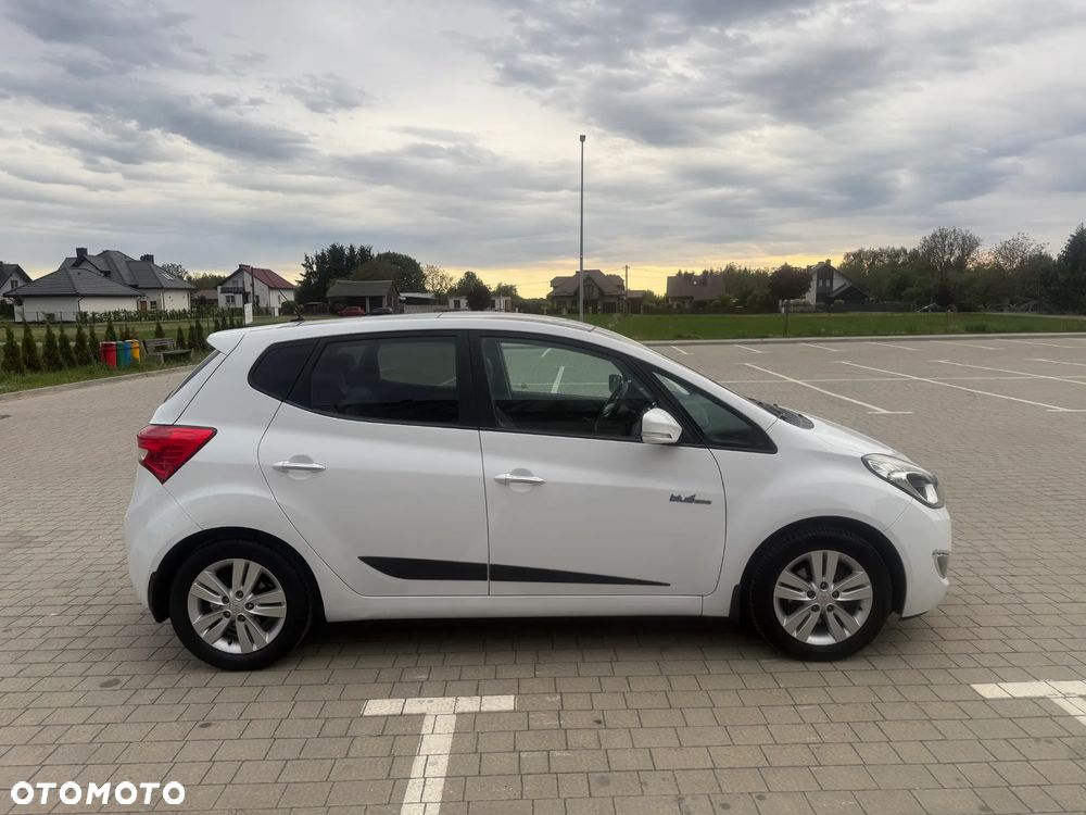 Hyundai ix20 - 6