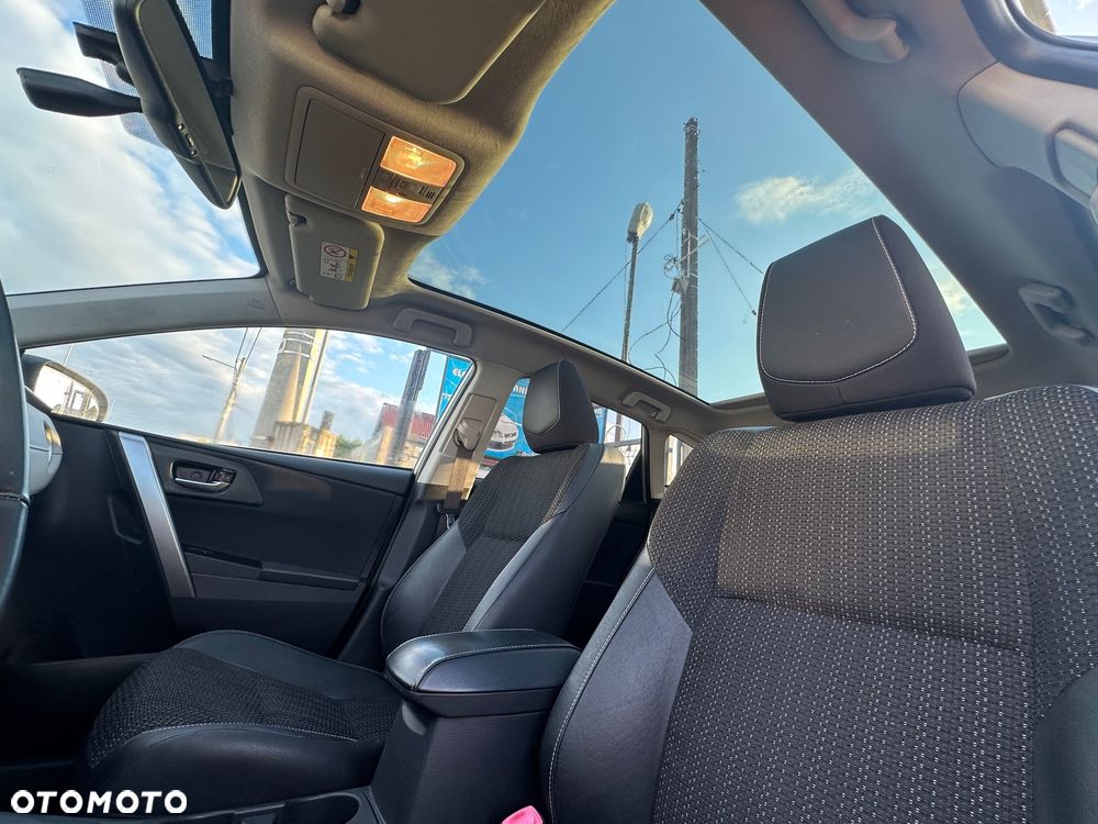 Toyota Auris - 9