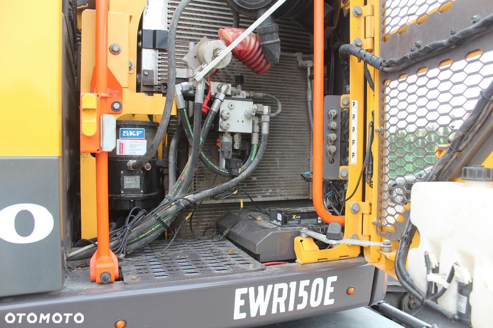 Volvo EWR 150E ROTOTILT ENGCON SYSTEM 3D ZESTAW 4 ŁYŻKI, NÓŻ, SZCZOTKA - 12