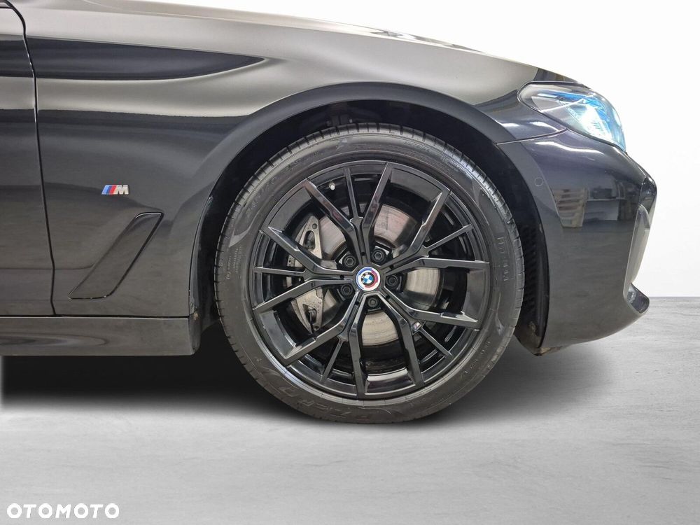 BMW Seria 5 540d xDrive mHEV M Sport sport - 10