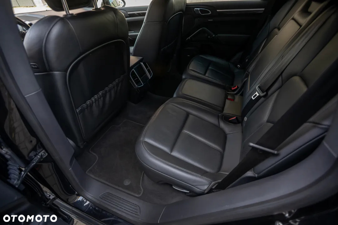 Porsche Cayenne Diesel Tiptronic S - 14