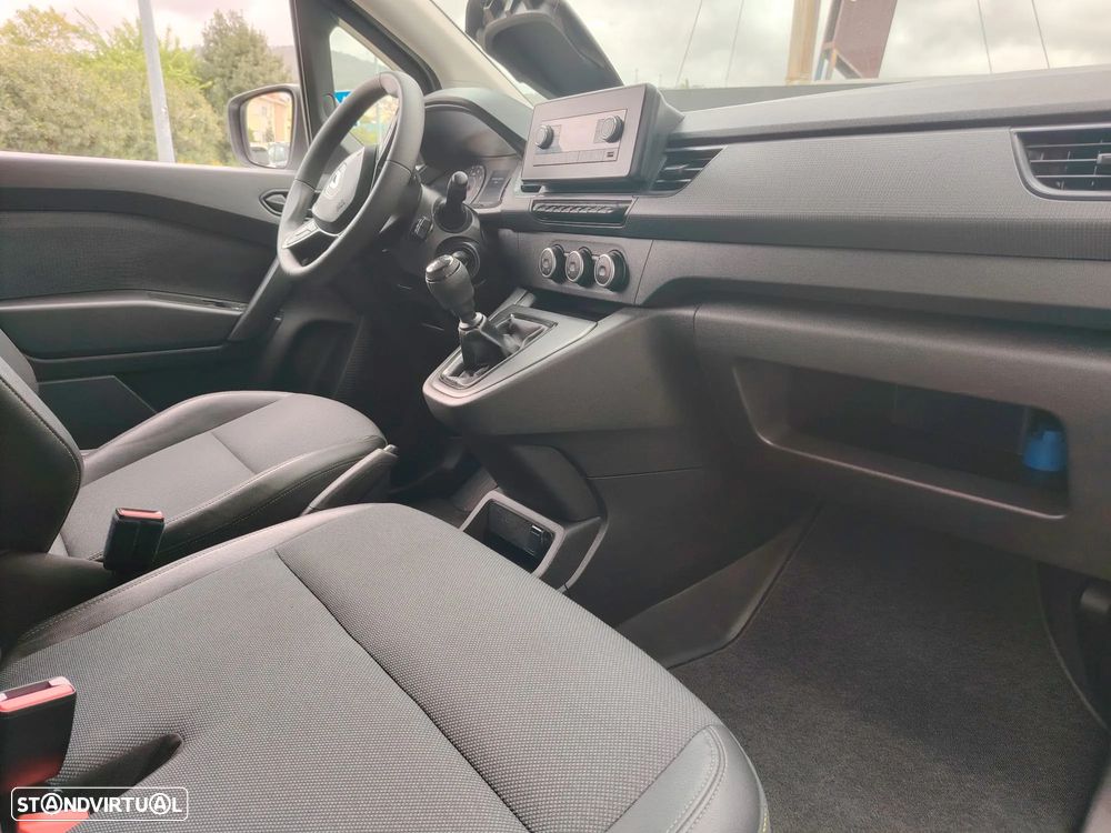 Renault Kangoo 1.5 dCi Blue L1 3 Lug. - 11