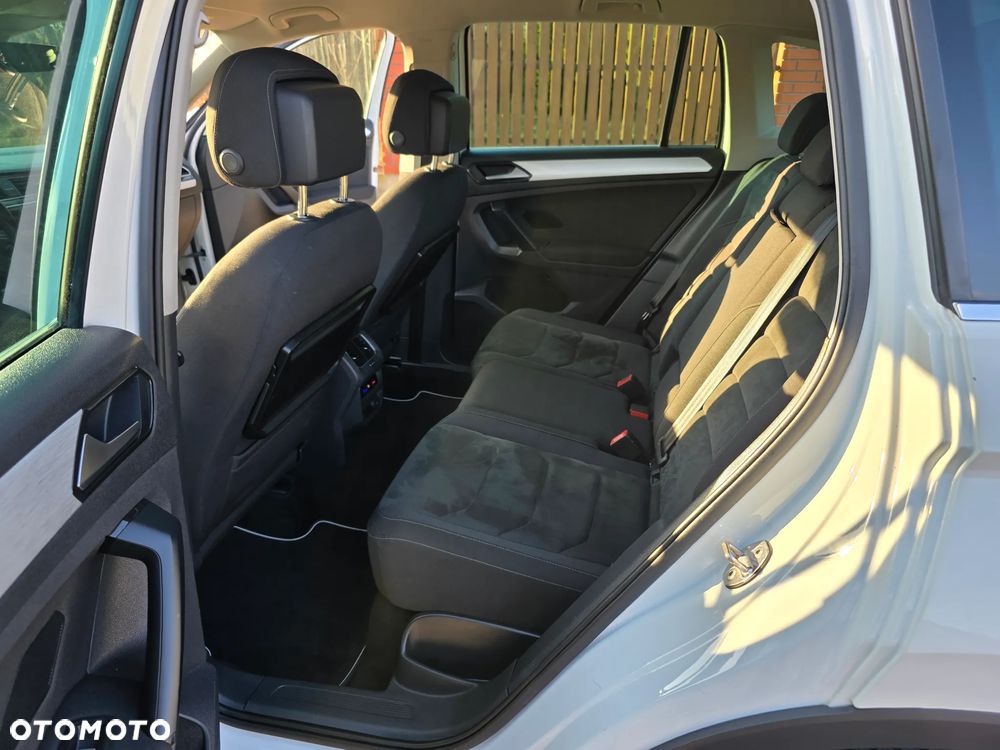 Volkswagen Tiguan 2.0 TDI SCR 4Motion (BlueMotion Techn.) DSG Highline - 27