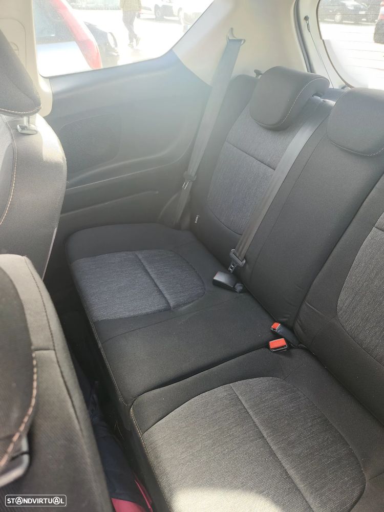 Kia Picanto 1.0 Attract - 17