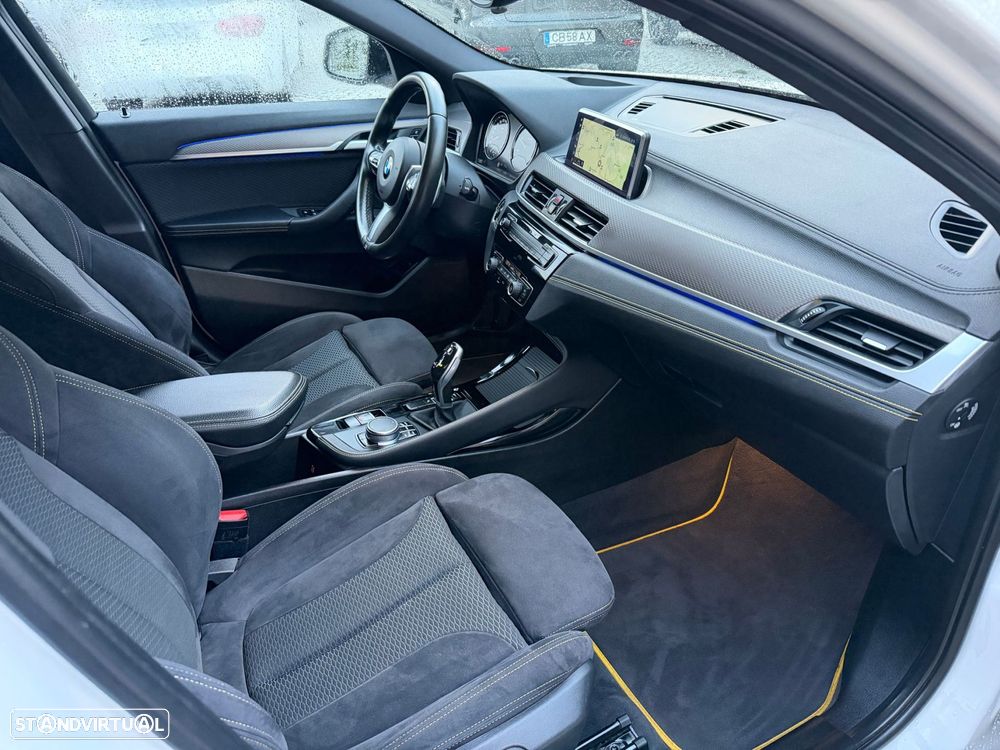 BMW X2 18 d sDrive Auto X Pack M - 15