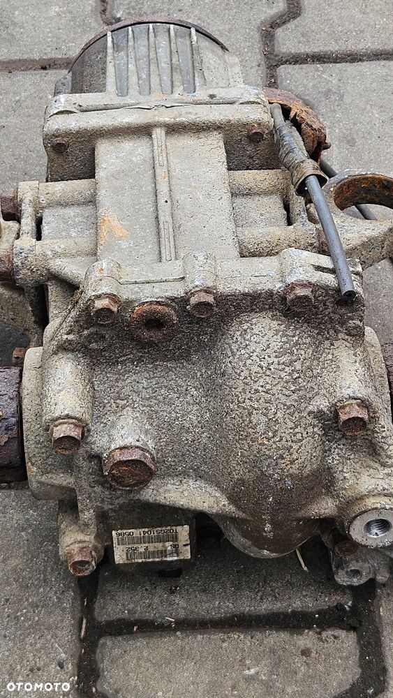 Mitsubishi  ASX Outlander II  1.8 2.0 DiD Di-D 2.0D  dyfer most tył  2.352 - 5