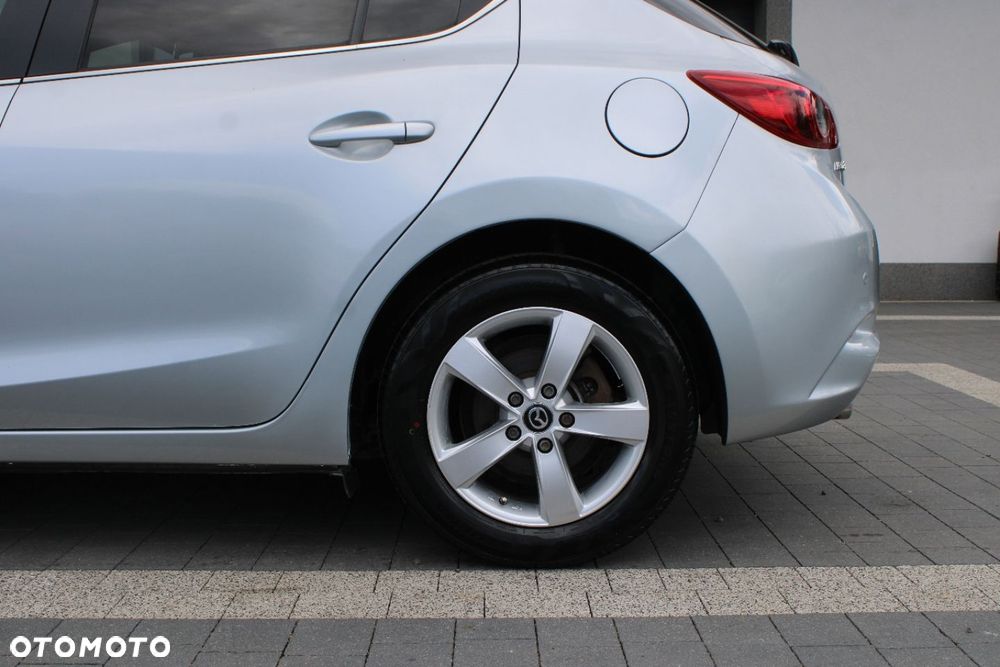Mazda 3 - 16