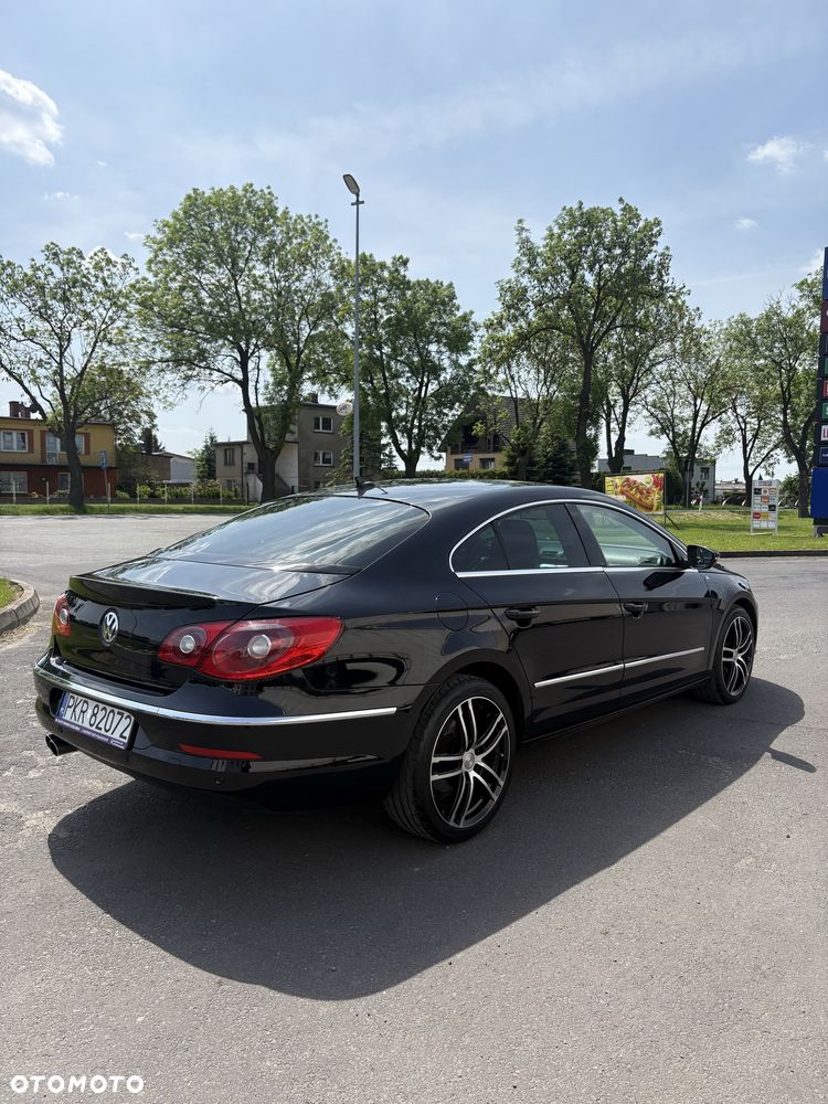 Volkswagen Passat CC - 4