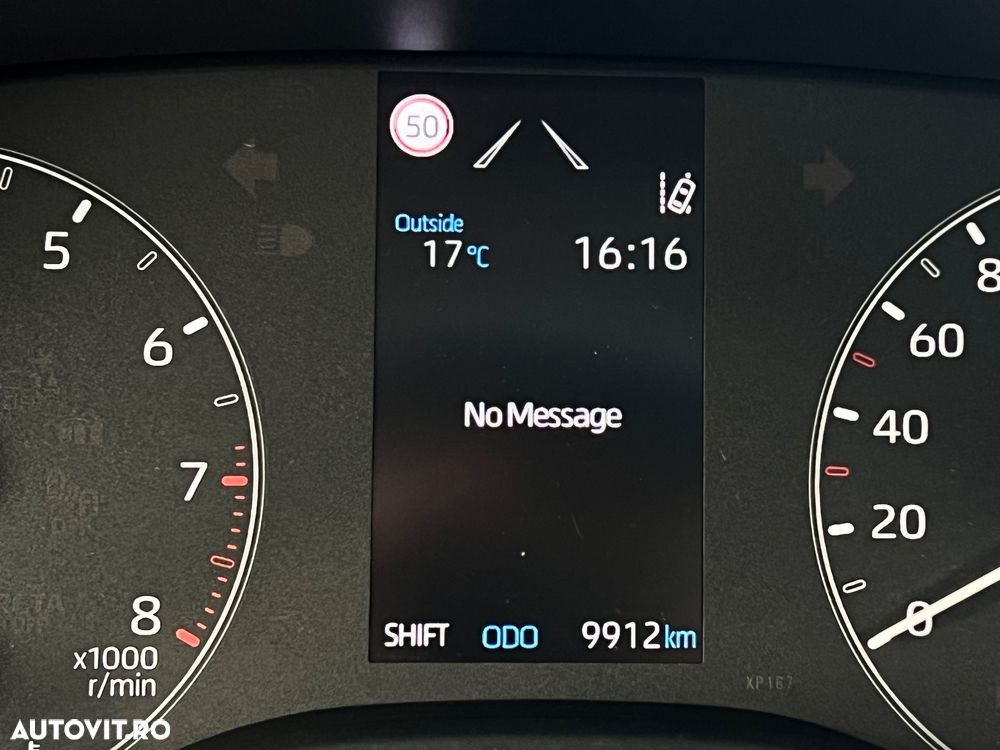 Toyota Yaris 1.5 MT Dynamic - 30