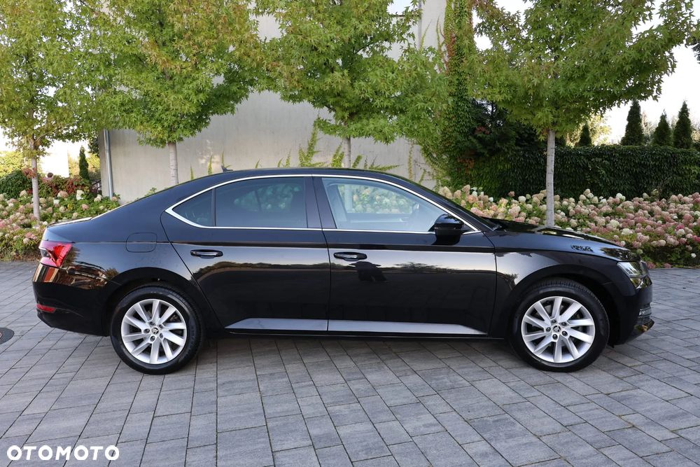 Skoda Superb 2.0 TSI Style DSG - 12