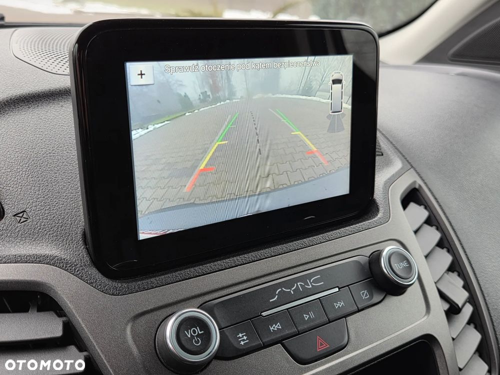 Ford Transit Connect - 23