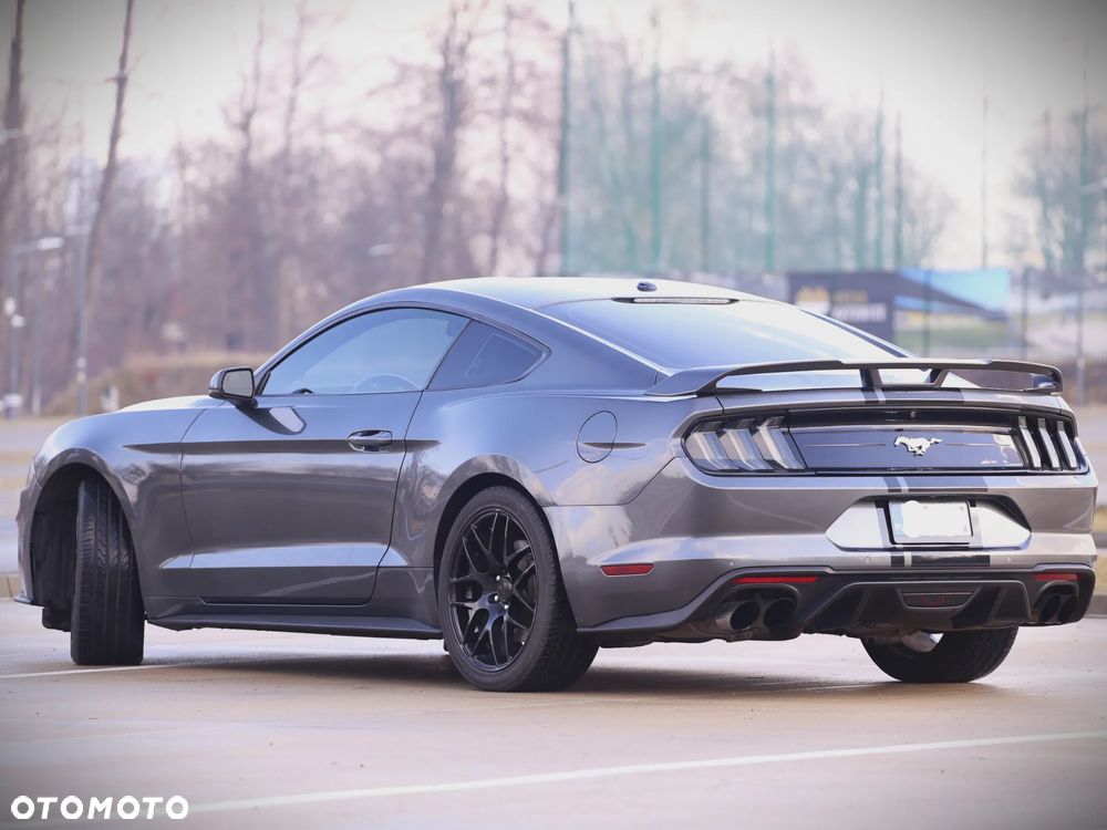 Ford Mustang 2.3 Eco Boost - 6