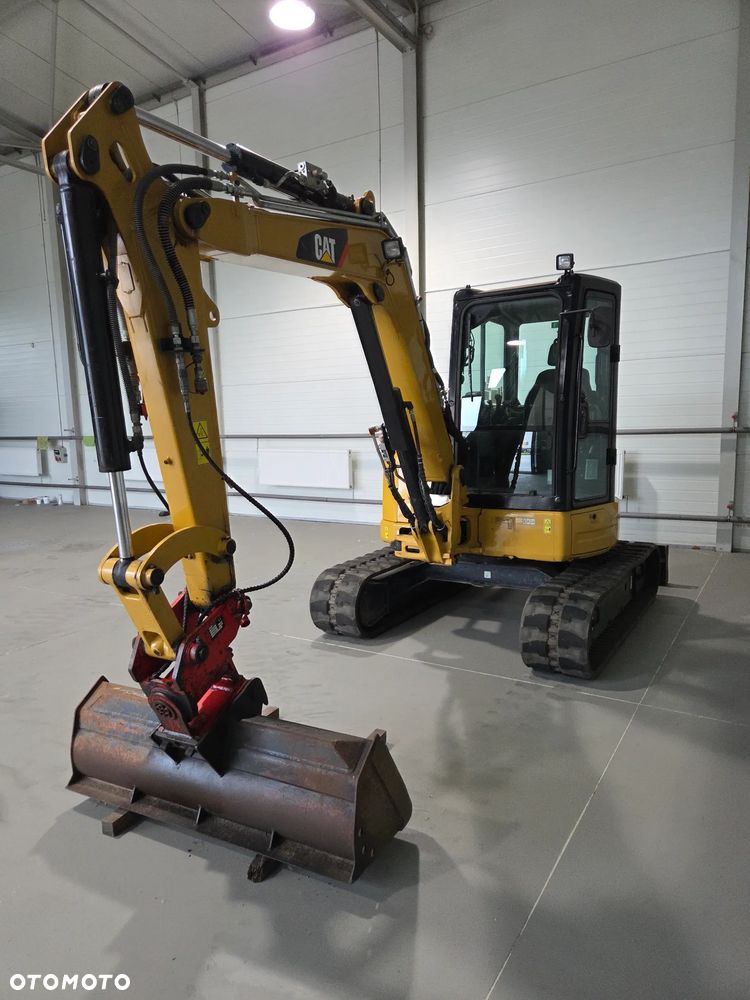 Caterpillar 305E2 - 7