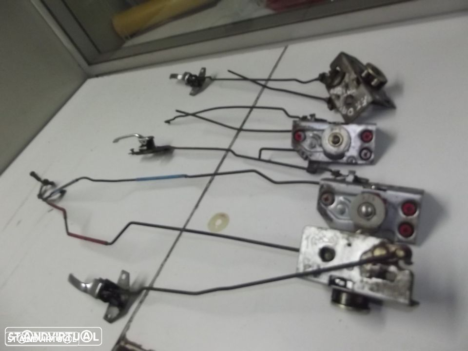 datsun 1200 fechos interiores das portas - 5