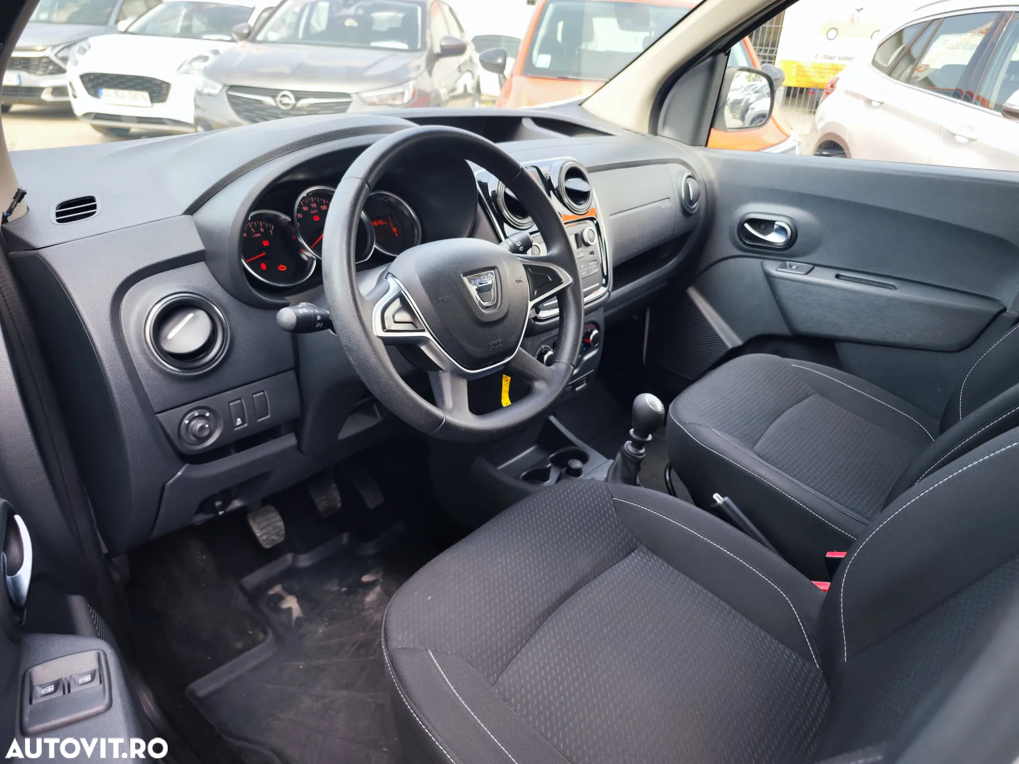 Dacia Dokker 1.5 Blue dCi Laureate - 10