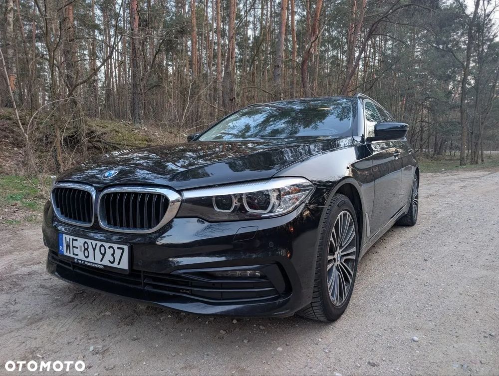 BMW Seria 5 518d Sport Line - 10