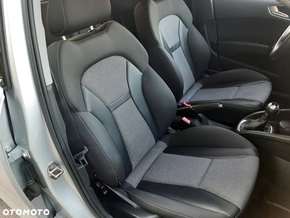 Audi A1 Sportback 1.6 TDI S tronic Ambition - 34