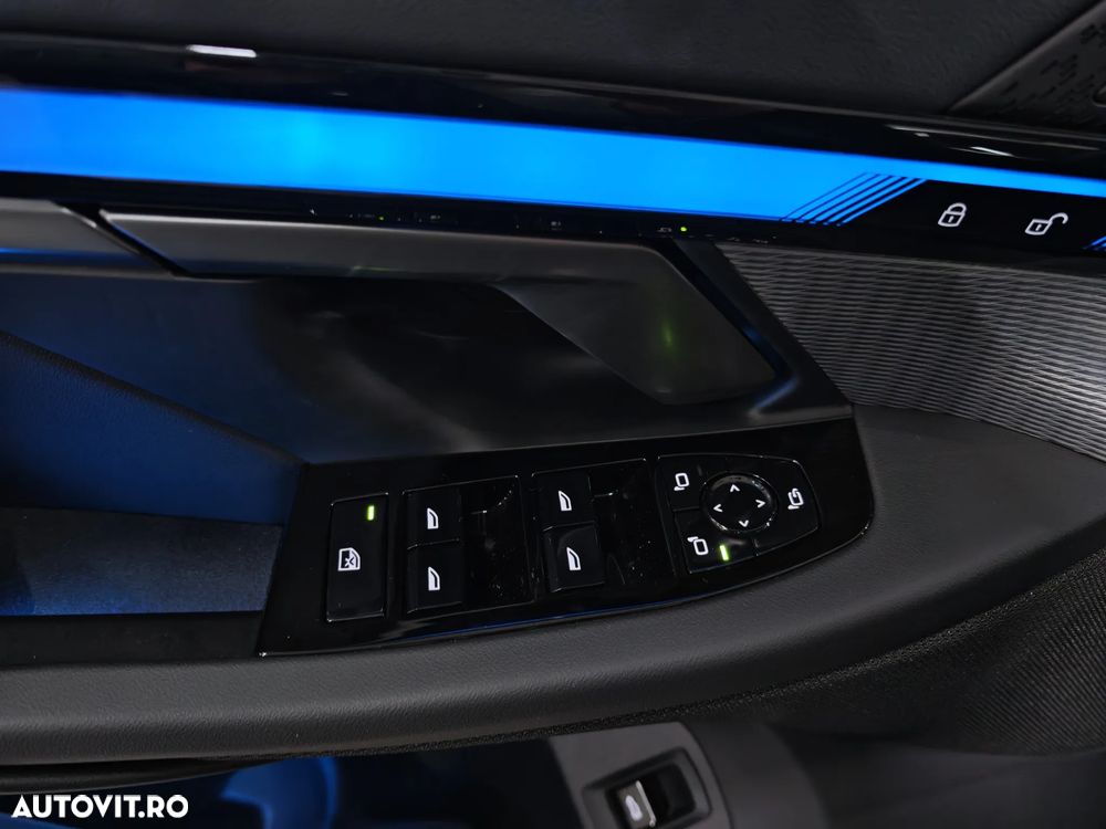 BMW Seria 5 520i AT MHEV - 29
