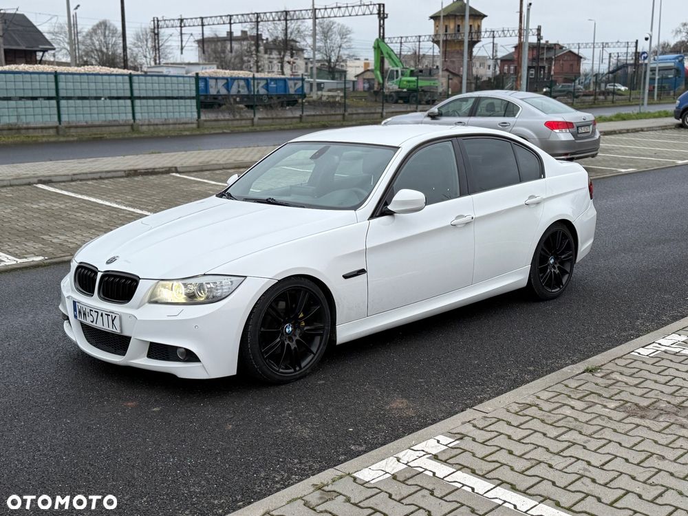 BMW Seria 3 320d - 16