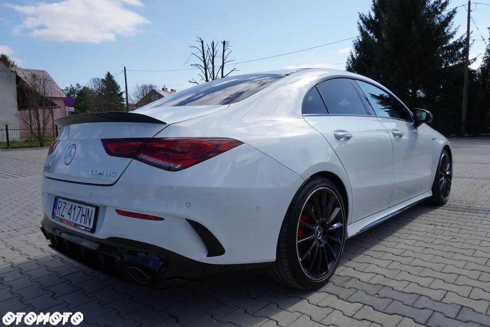 Mercedes-Benz CLA AMG 35 4Matic B AMG Speedshift 7G-DCT - 16