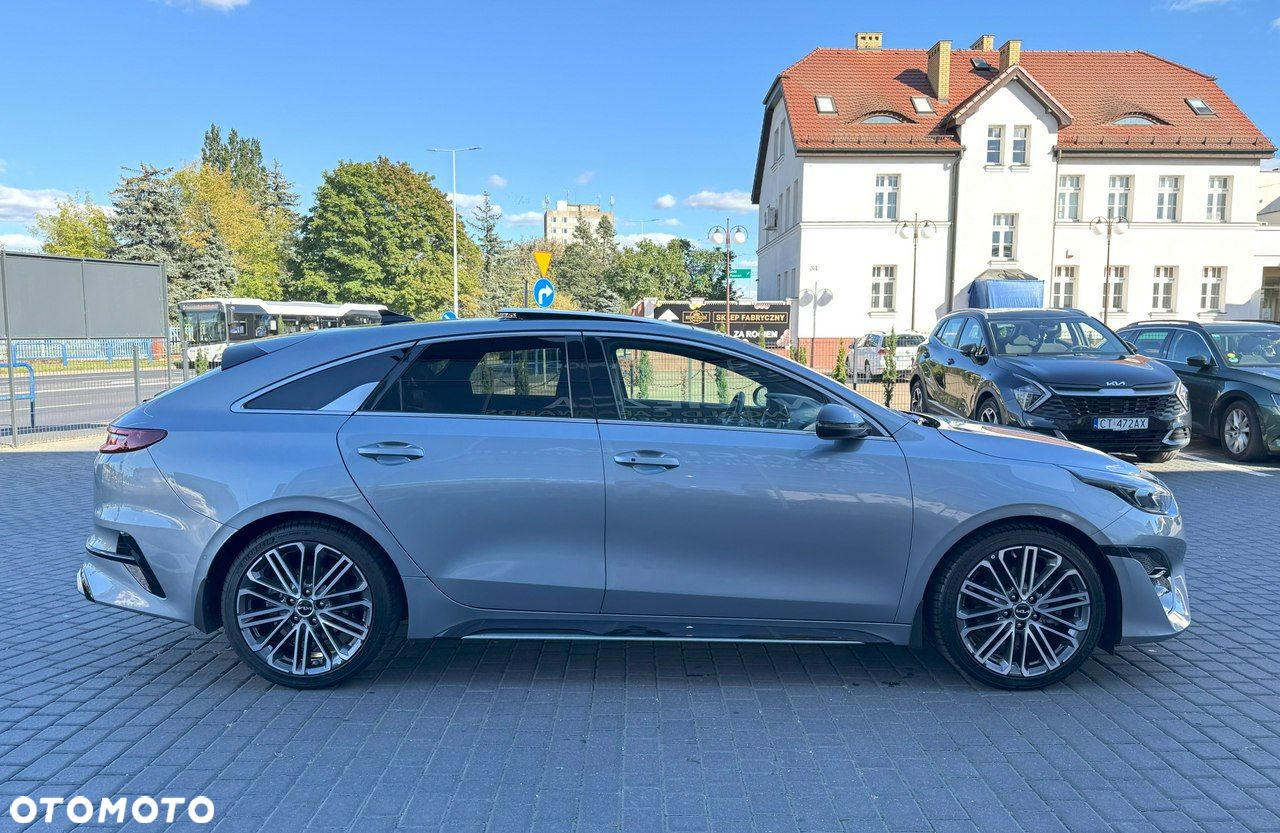 Kia ProCeed - 6