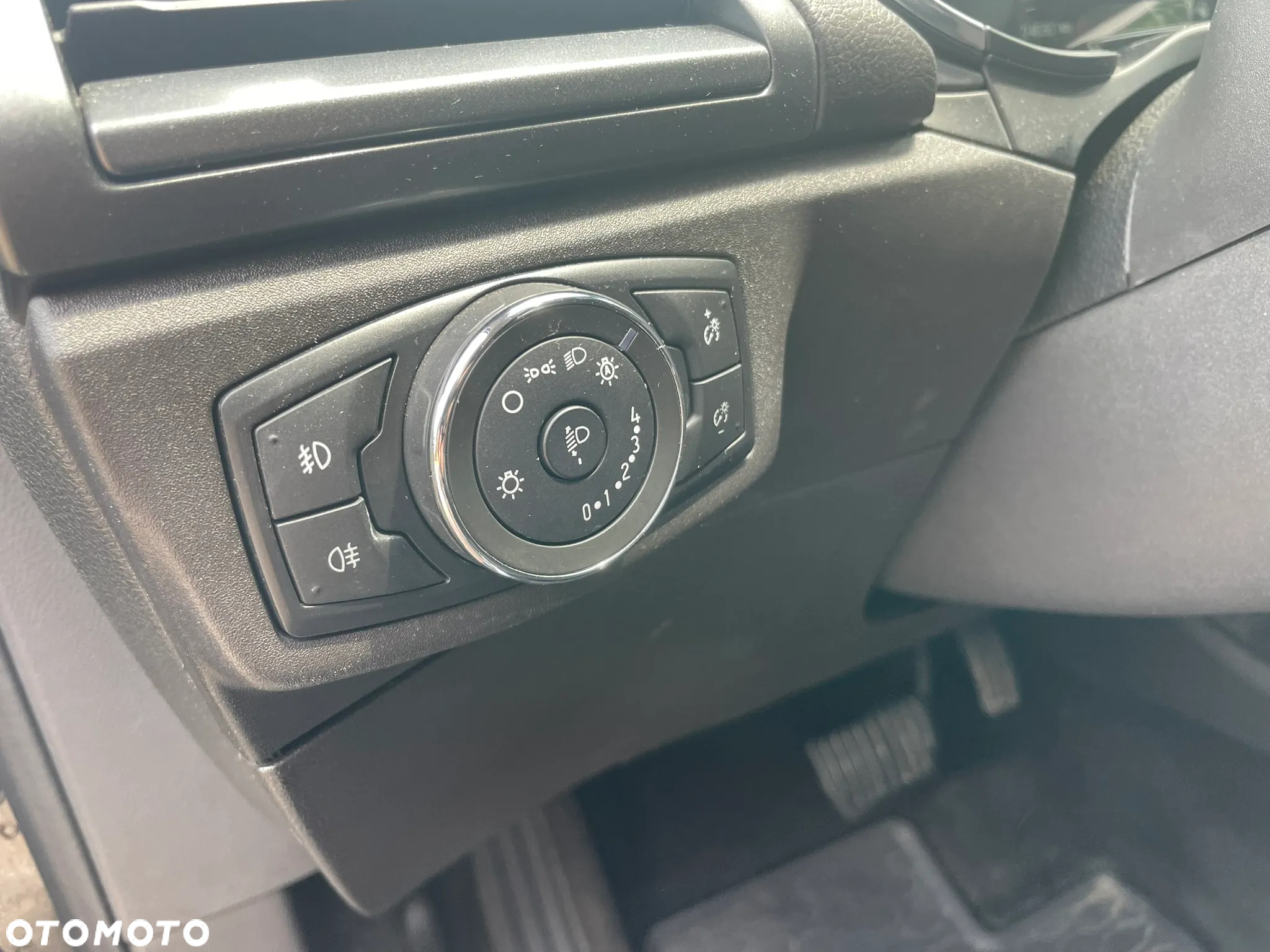 Ford Mondeo 2.0 TDCi Titanium PowerShift - 17