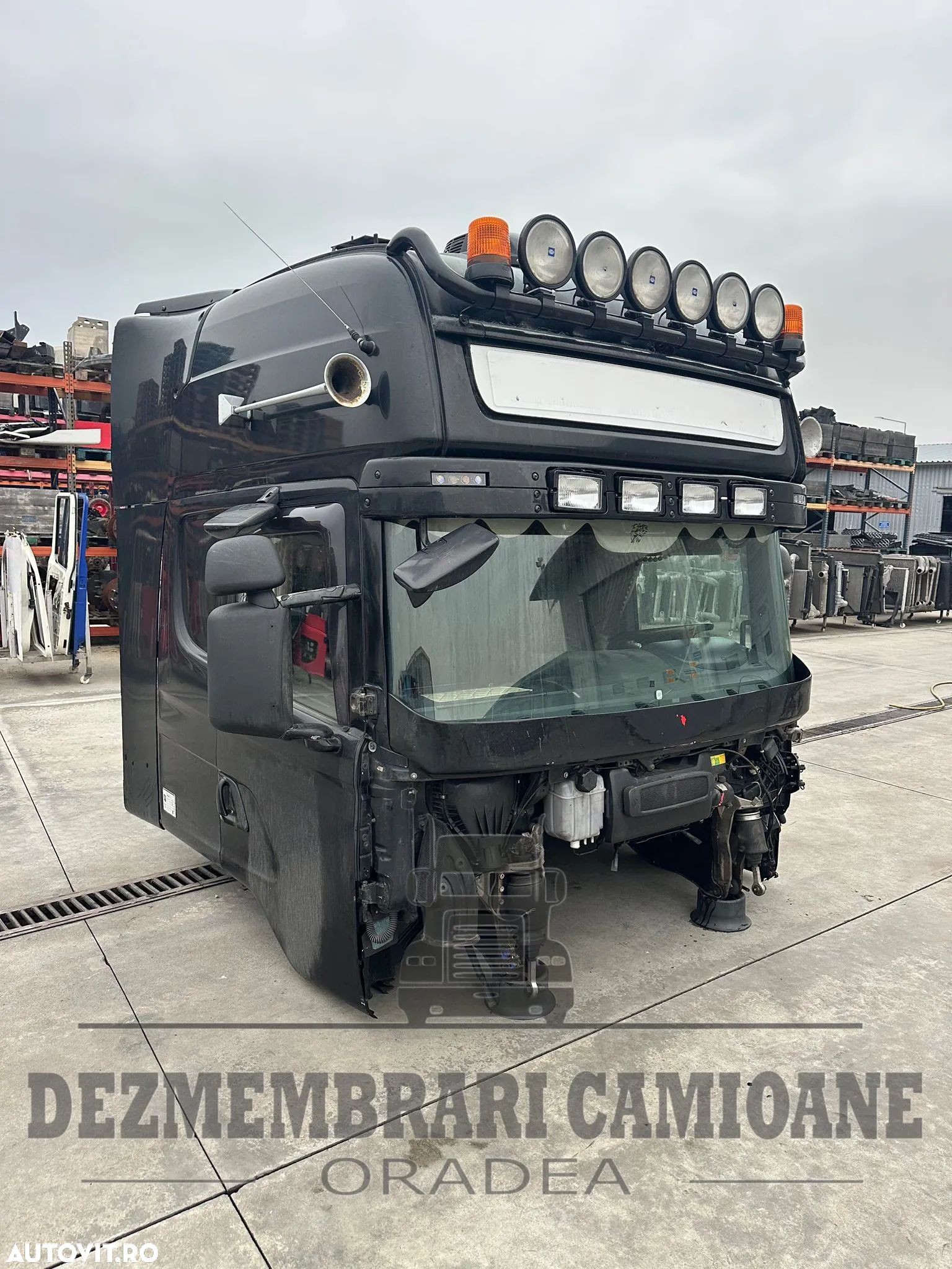 CABINA SCANIA R480 TOPLINE CR19 - 1