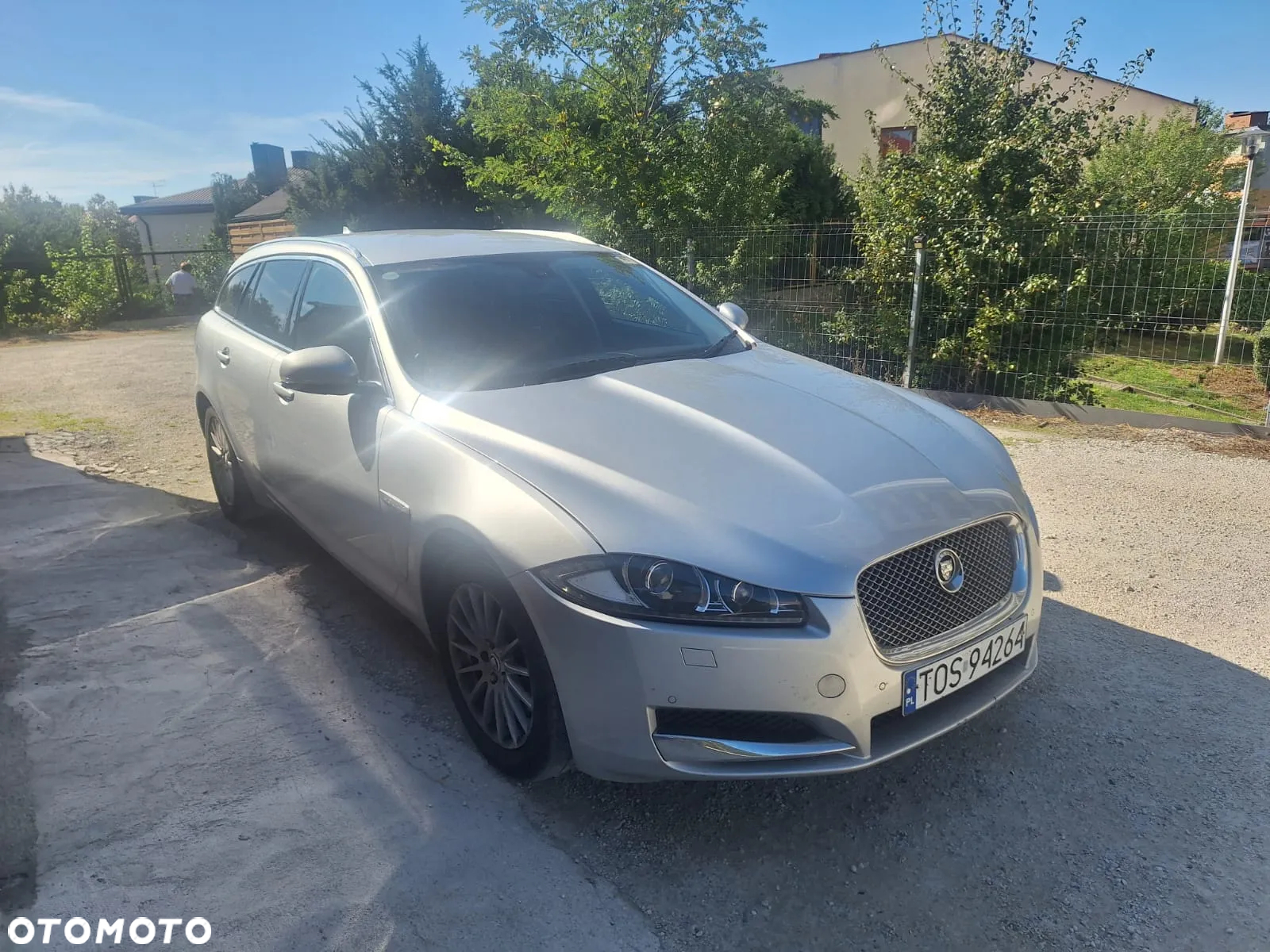 Jaguar XF 2.2 D Luxury - 4