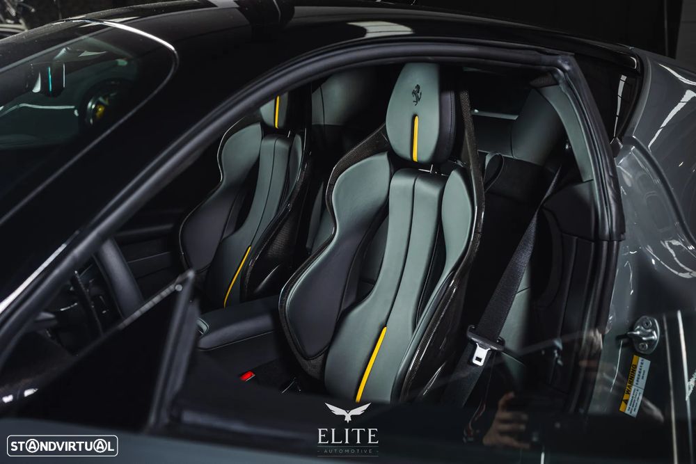 Ferrari SF90 Stradale - 16