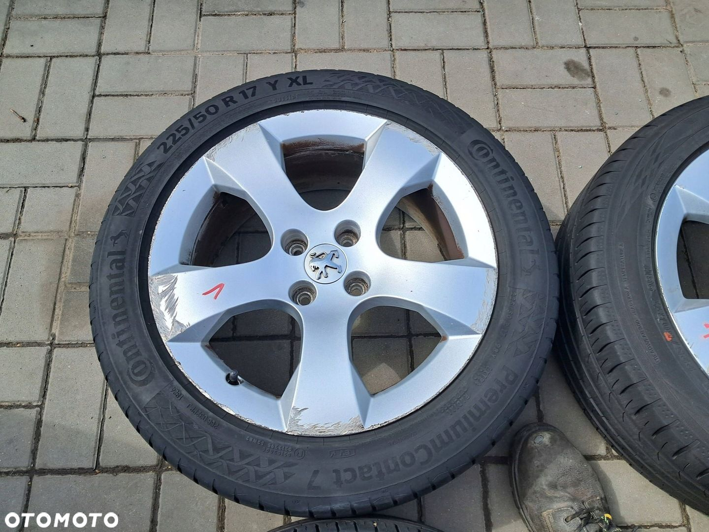 Peugeot 3008 I FELGI Aluminiowe 17" 4x108 ET29 opony 225/50R17 - 13