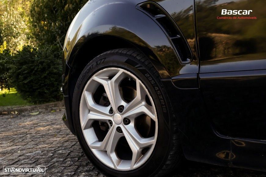 Ford S-Max 2.0 TDCi Titanium 7L - 27