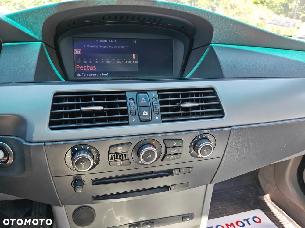 BMW Seria 5 520d Edition Fleet Exclusive - 25