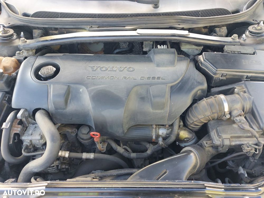 Volvo XC 70 2.4D AWD Aut. Kinetic - 4