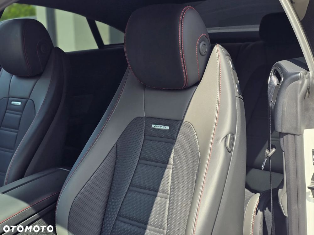 Mercedes-Benz Klasa E AMG 53 4-Matic+ - 26