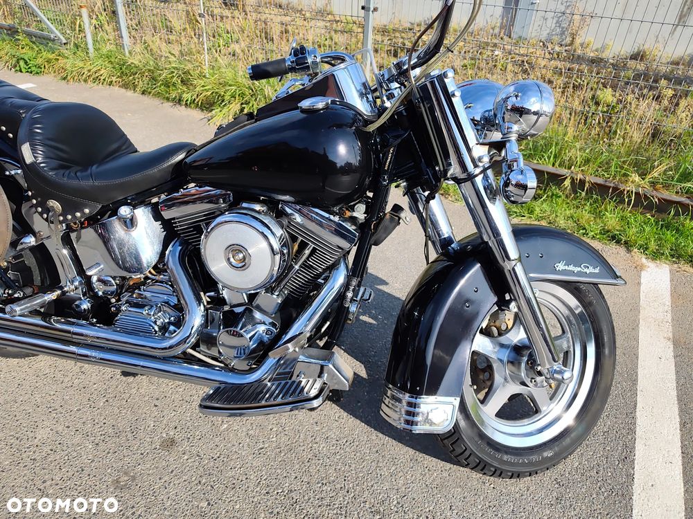 Harley-Davidson Softail Heritage Classic - 32