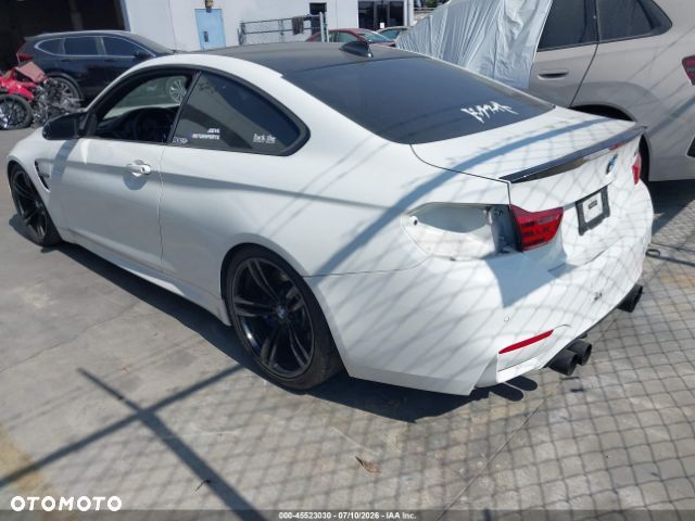 BMW M4 DKG - 4