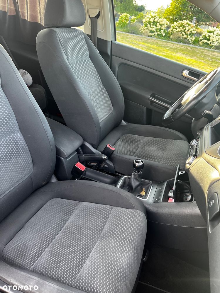 Volkswagen Golf Plus - 15