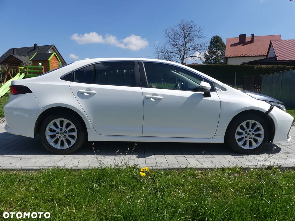 Toyota Corolla 1.5 Comfort - 11