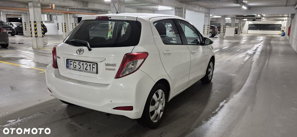 Toyota Yaris 1.0 Life - 5