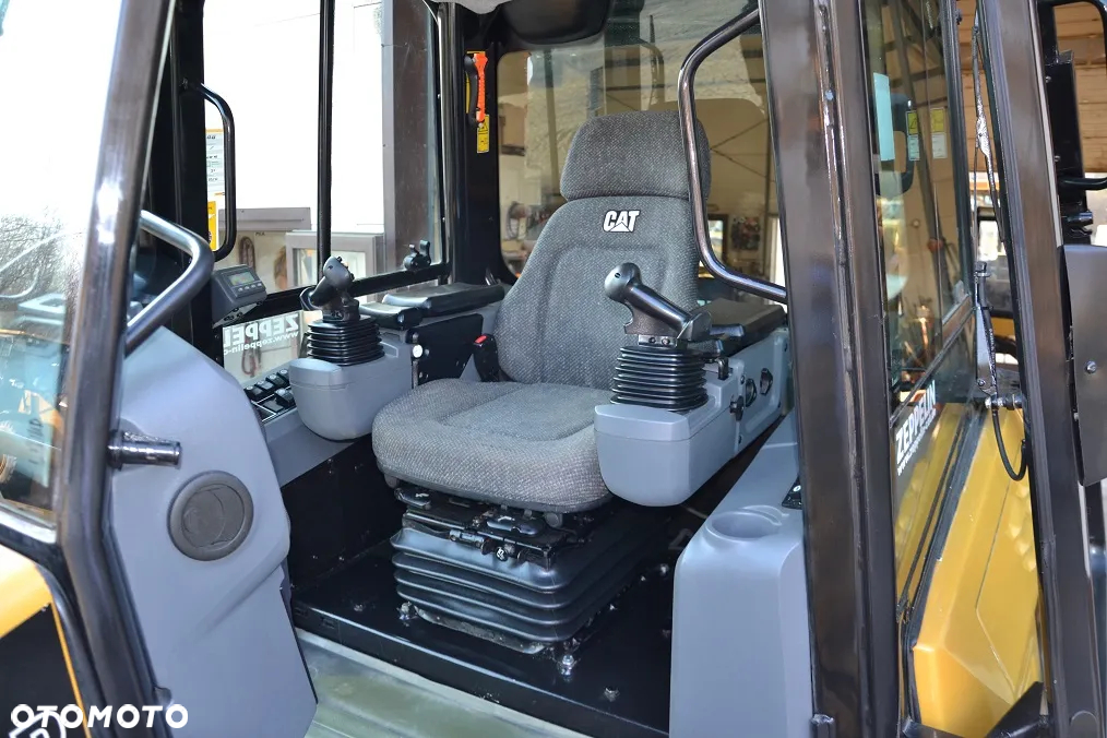 Caterpillar CAT D6K LGP, TYLKO 6800 MTH - 19
