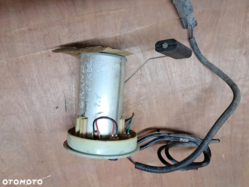 Jeep Grand Cherokee 4.7 Benzyna Pompa Paliwa - 2