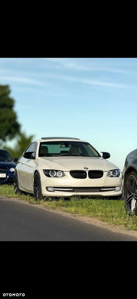 BMW Seria 3 335i Edition Exclusive - 6