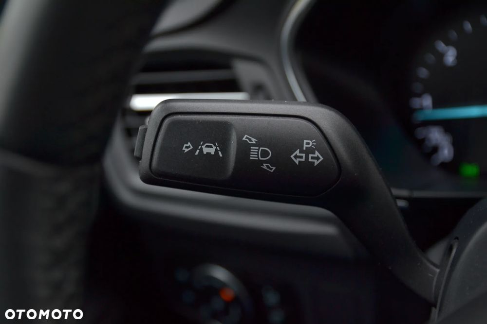 Ford Focus 2.0 EcoBlue Active - 30