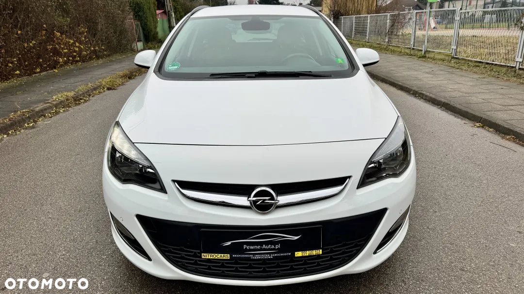 Opel Astra 1.4 Turbo Sports Tourer Innovation - 4