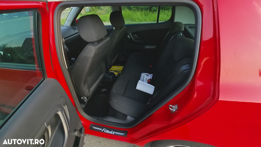 Skoda Fabia 1.2 TSI Ambiente - 12