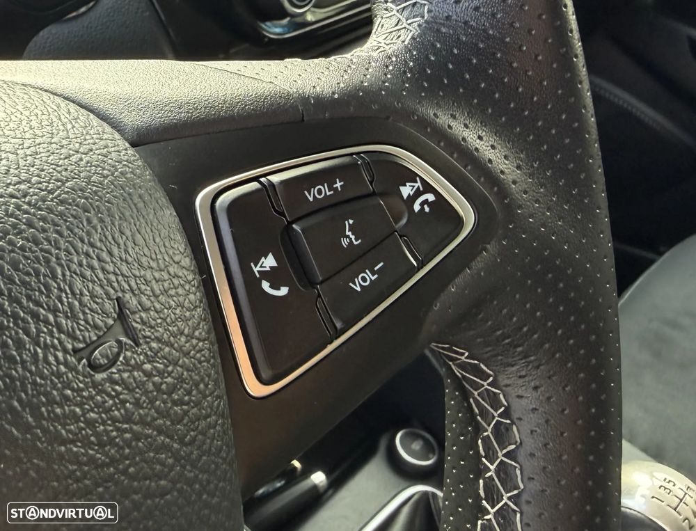 Ford EcoSport 1.0 EcoBoost ST-Line Plus - 15