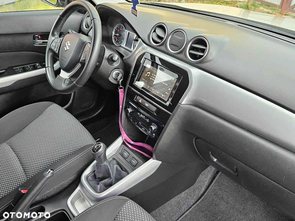 Suzuki Vitara 1.6 Elegance 2WD - 20