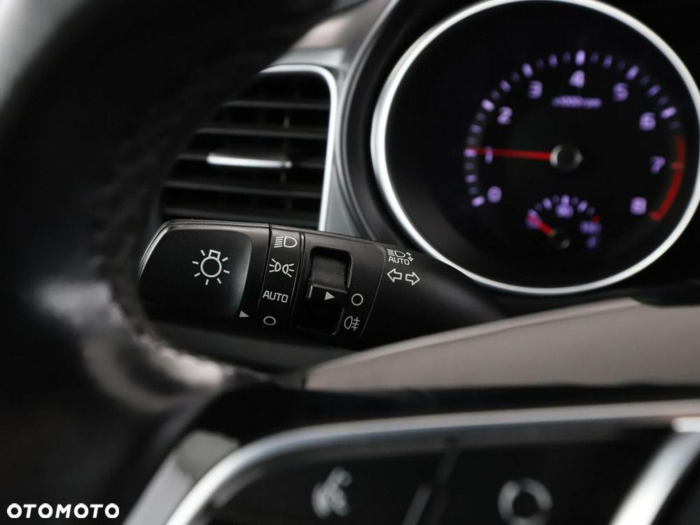 Kia Ceed 1.4 T-GDI M - 31