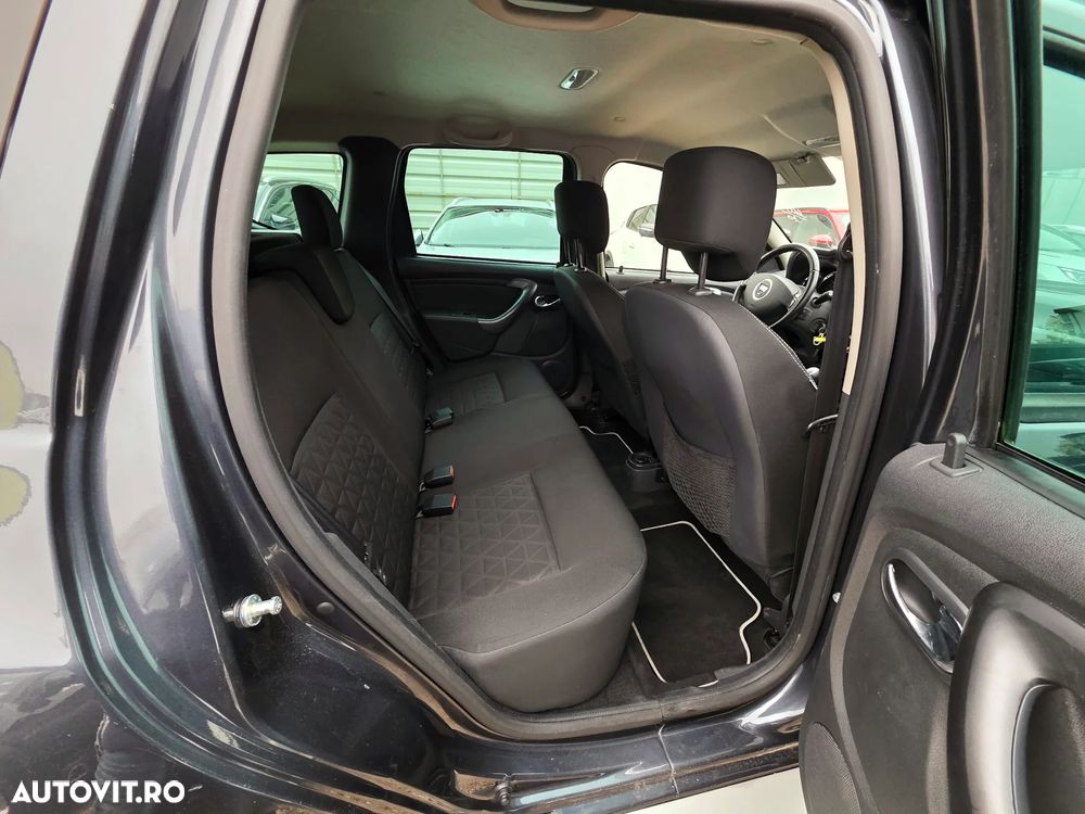 Dacia Duster dCi 110 FAP 4x2 Prestige - 16